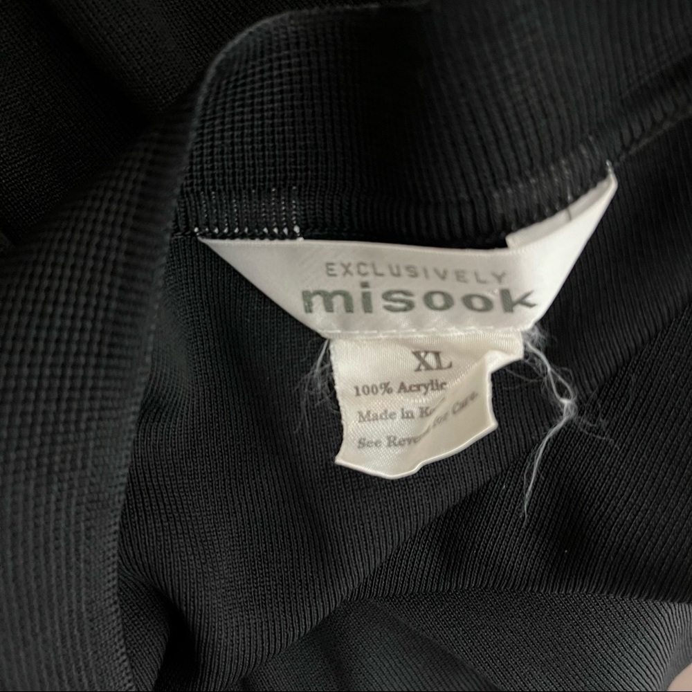 Exclusively Misook Black Button Down Cardigan - image 8